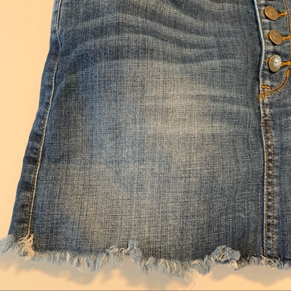 🧢Guess | Denim Button Fly Mini Skirt - Picture 5 of 14